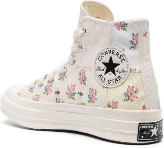 Converse Chuck Taylor hi-top sneakers Neutrals