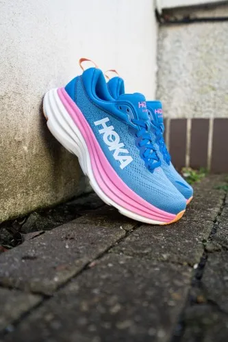 Hoka Bondi 8 Coastal Sky / All Aboard