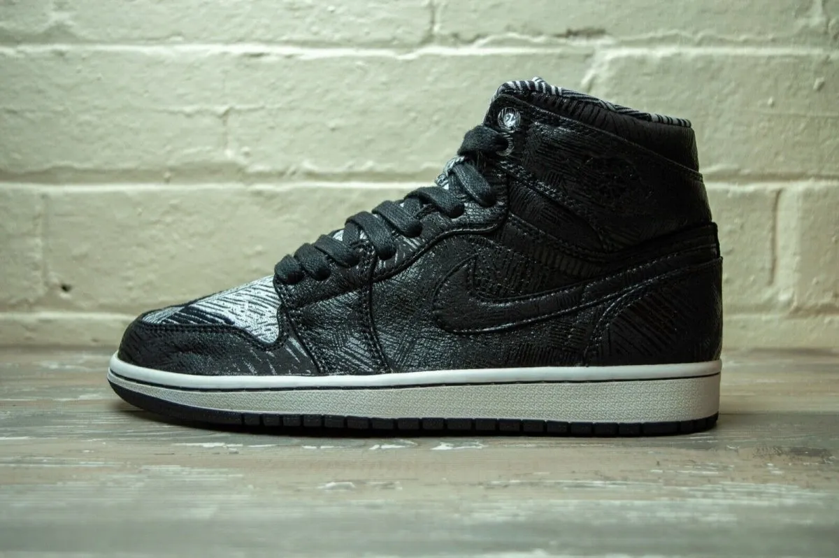 Nike Air Jordan 1 High Retro BHM 579591 010