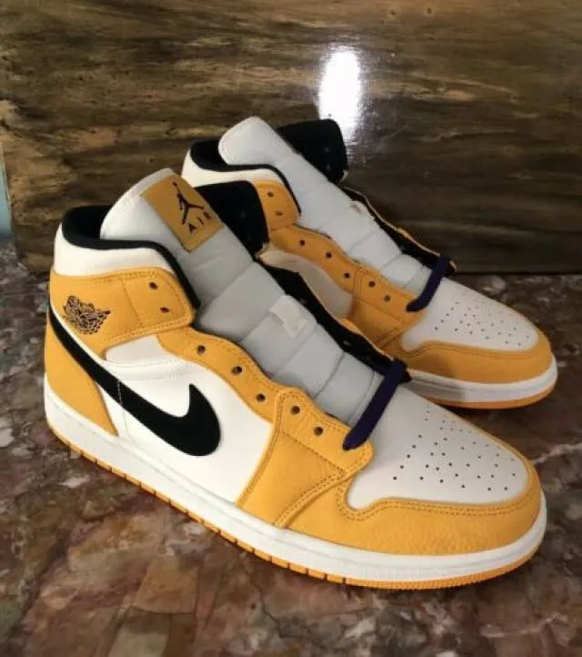 Nike air jordan 1 mid se lakers university gold purple men’s 11.5