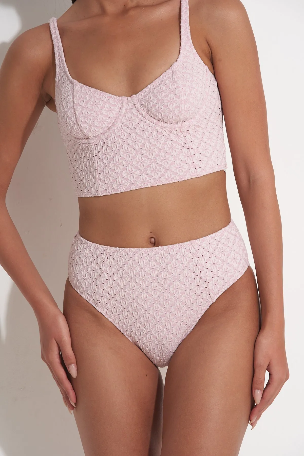 PILPEL CROCHET BIKINI TOP IN PINK