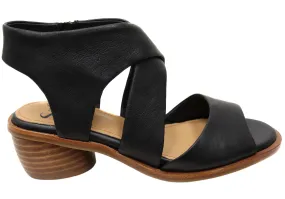 Sofft Camille Womens Leather Low Heel Sandals With Comfort Footbed