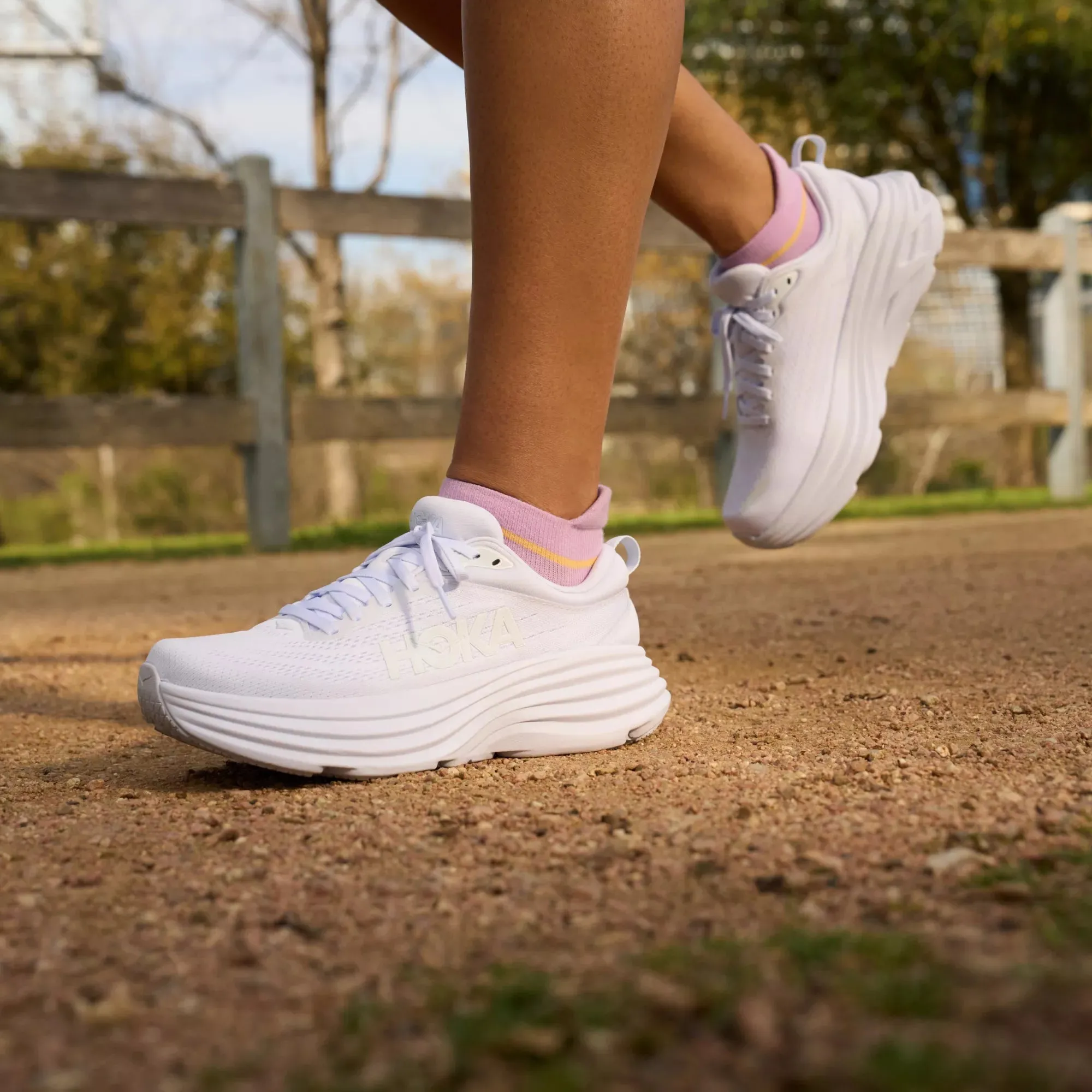 WOMEN'S HOKA BONDI 8 | WHITE / WHITE